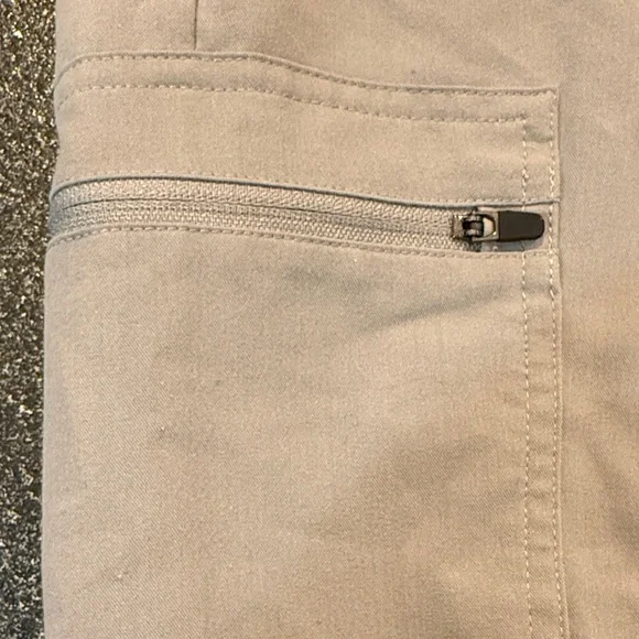 Figs Technical Collection Scrub Joggers in Gray - size Small - Picture 5 of 7